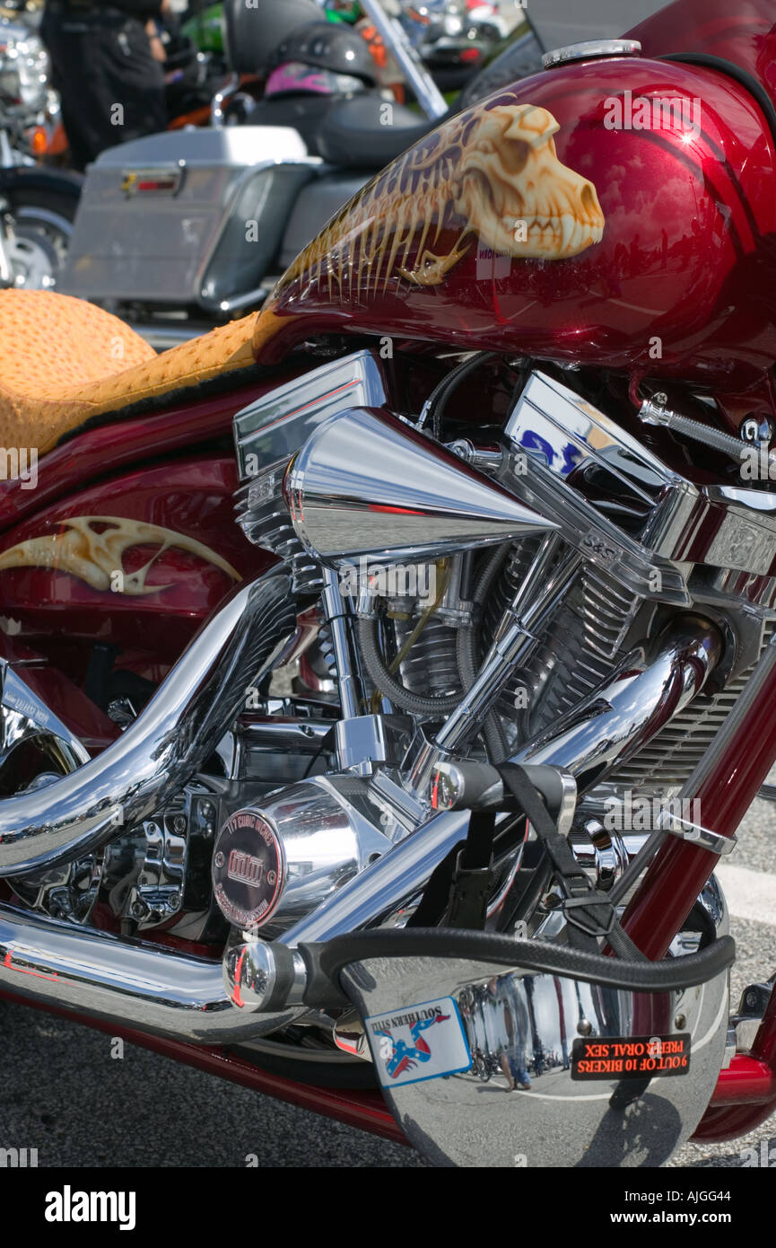 harley honda suzuki yamaha bikes and bikers 4 Stock Photo Alamy