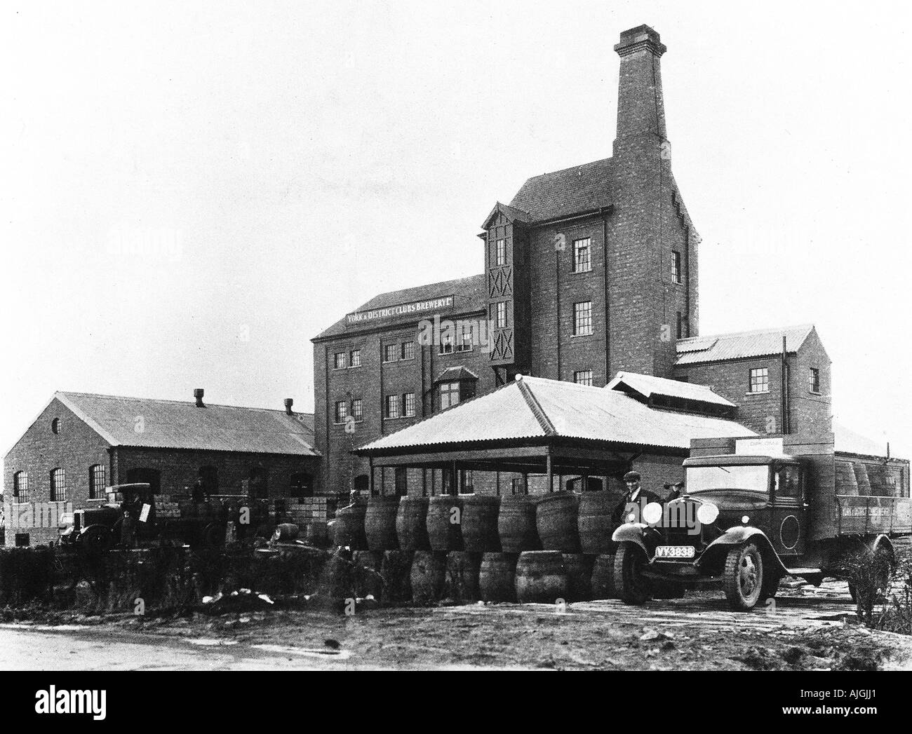 Brewery at Huntington, York, 1925 photo of the York & District Clubs