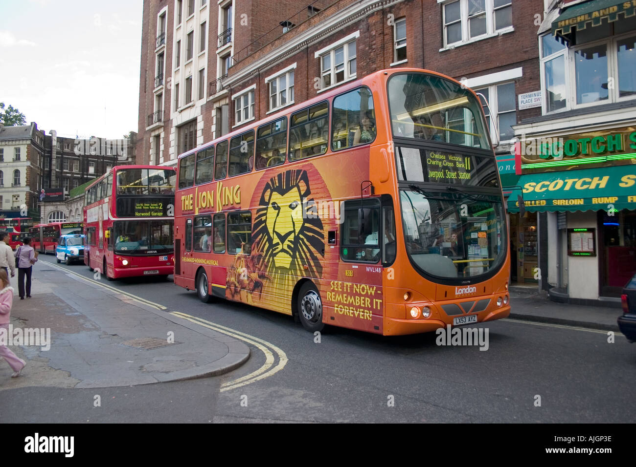 WVL148 in The Lion King Livery at Victoria Bus Station Stock Photo