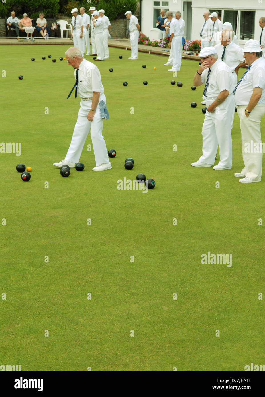 Crown green bowls hires stock photography and images Alamy
