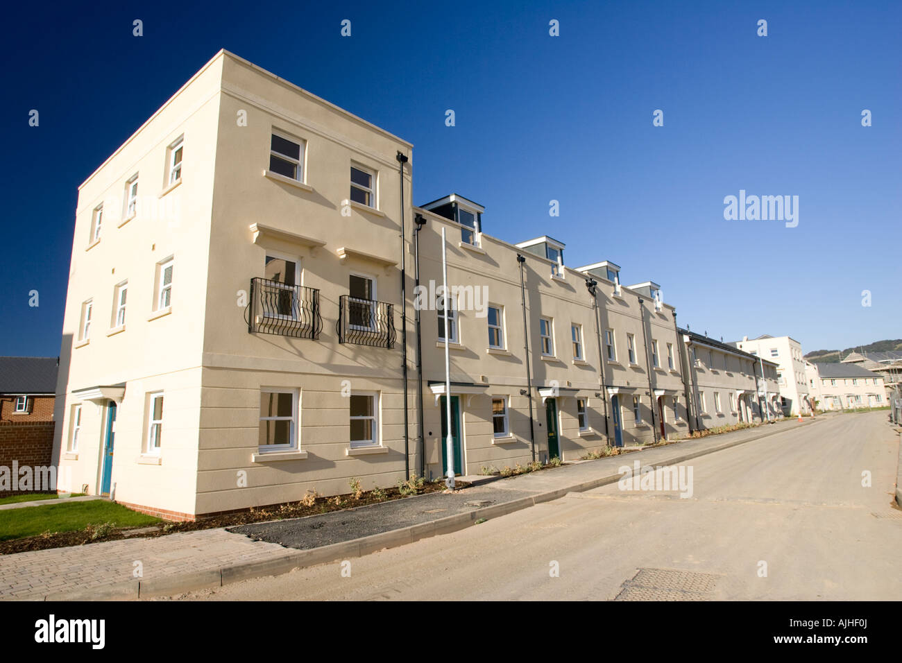 New modern Regency style homes apartments houses by Laing Homes Cleeve Park Priors Road Oakley