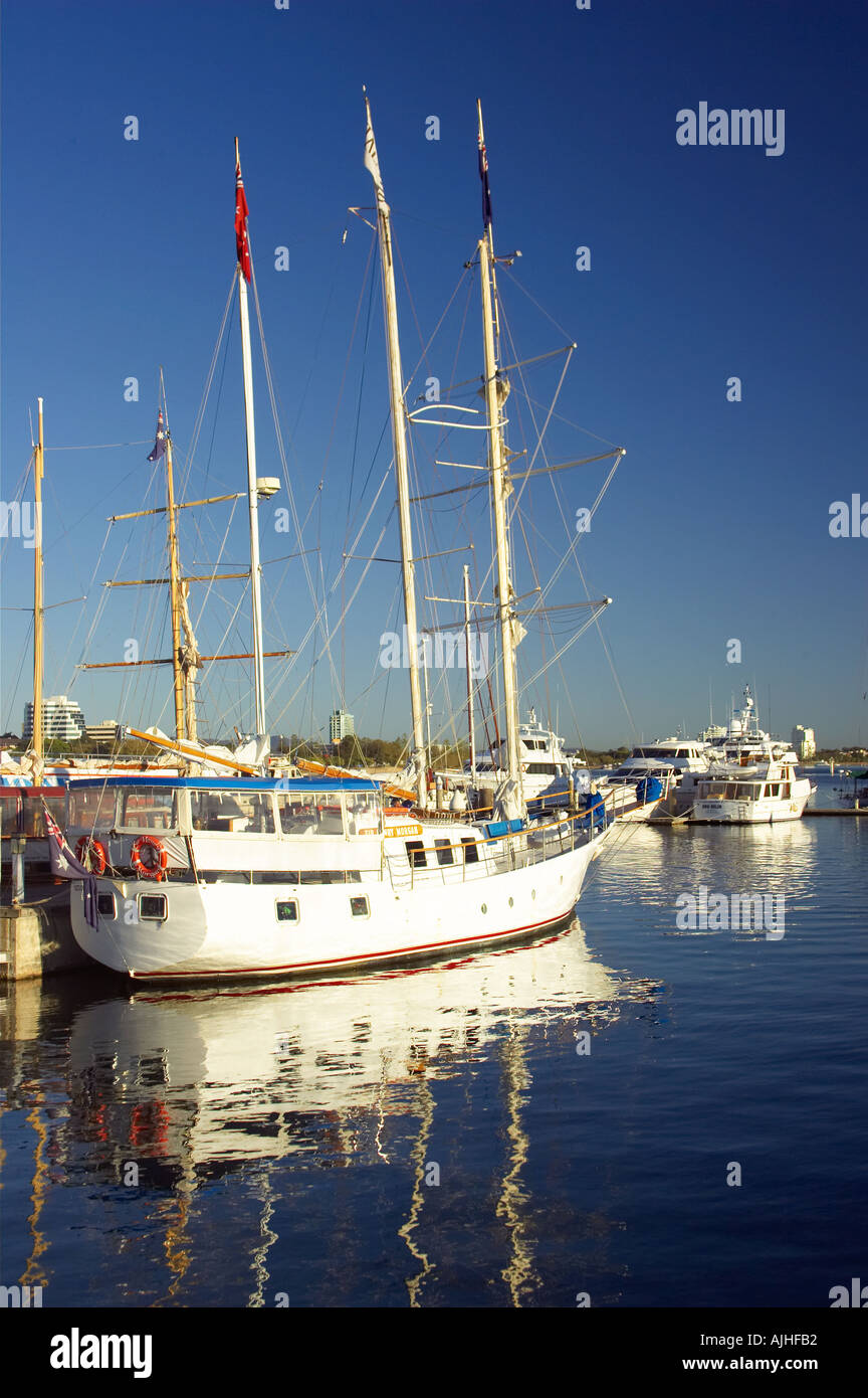 Mariners Cove Marina Gold Coast Queensland Australia Stock Photo Alamy
