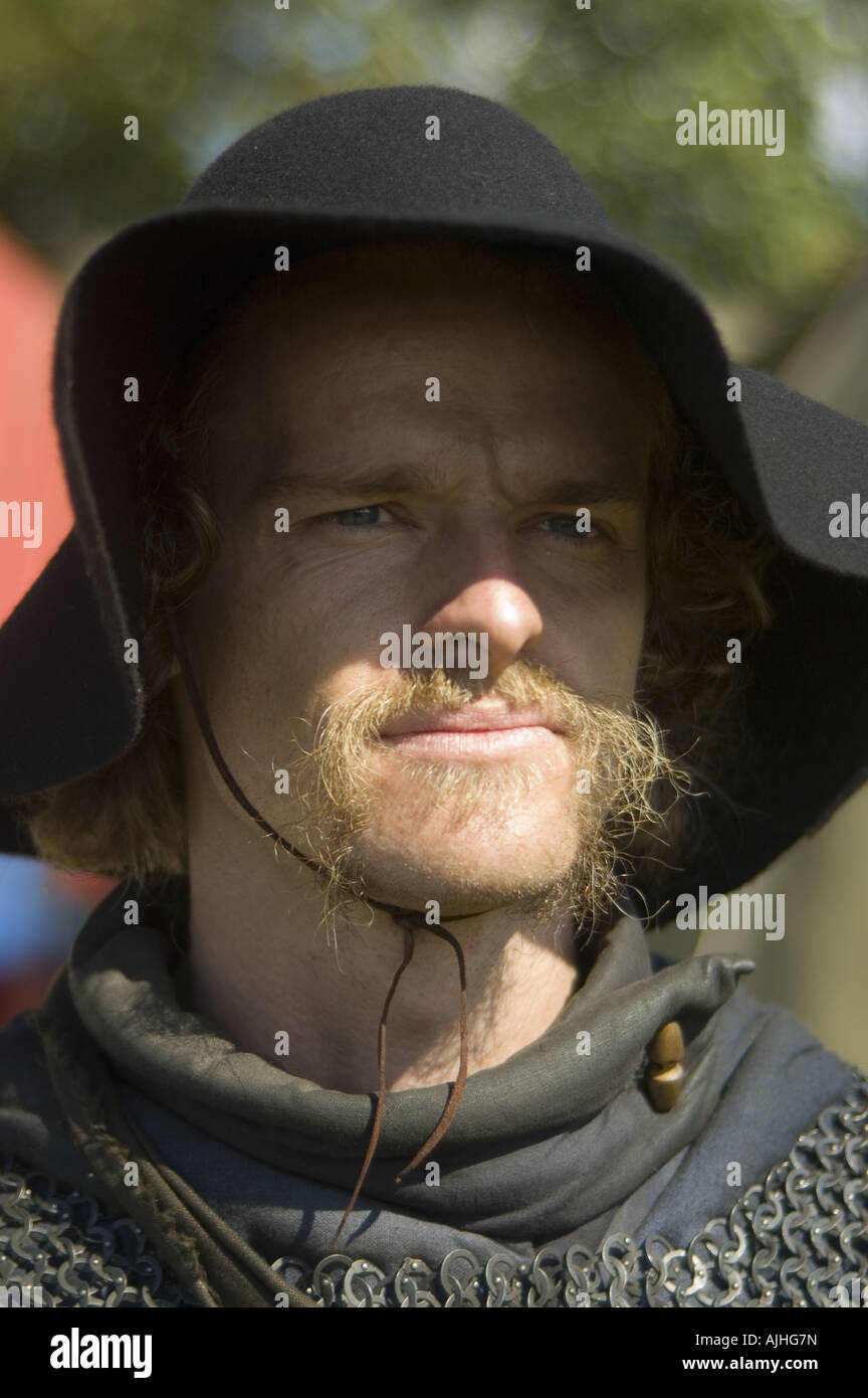 Cavalier hat hi-res stock photography and images - Alamy
