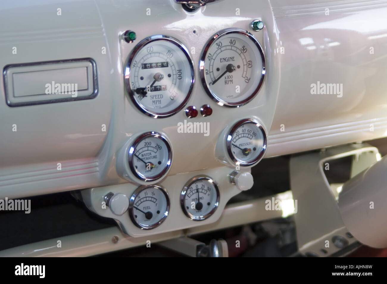 Chrome car vintage veteran hot rod vdo detail speedometer hires stock