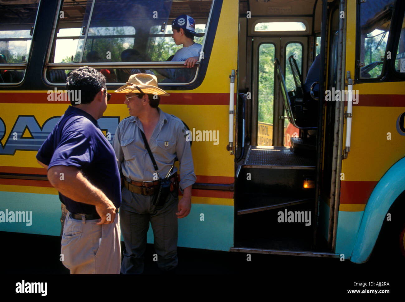 park ranger, teacher, chaperon, school bus, student field trip to ...