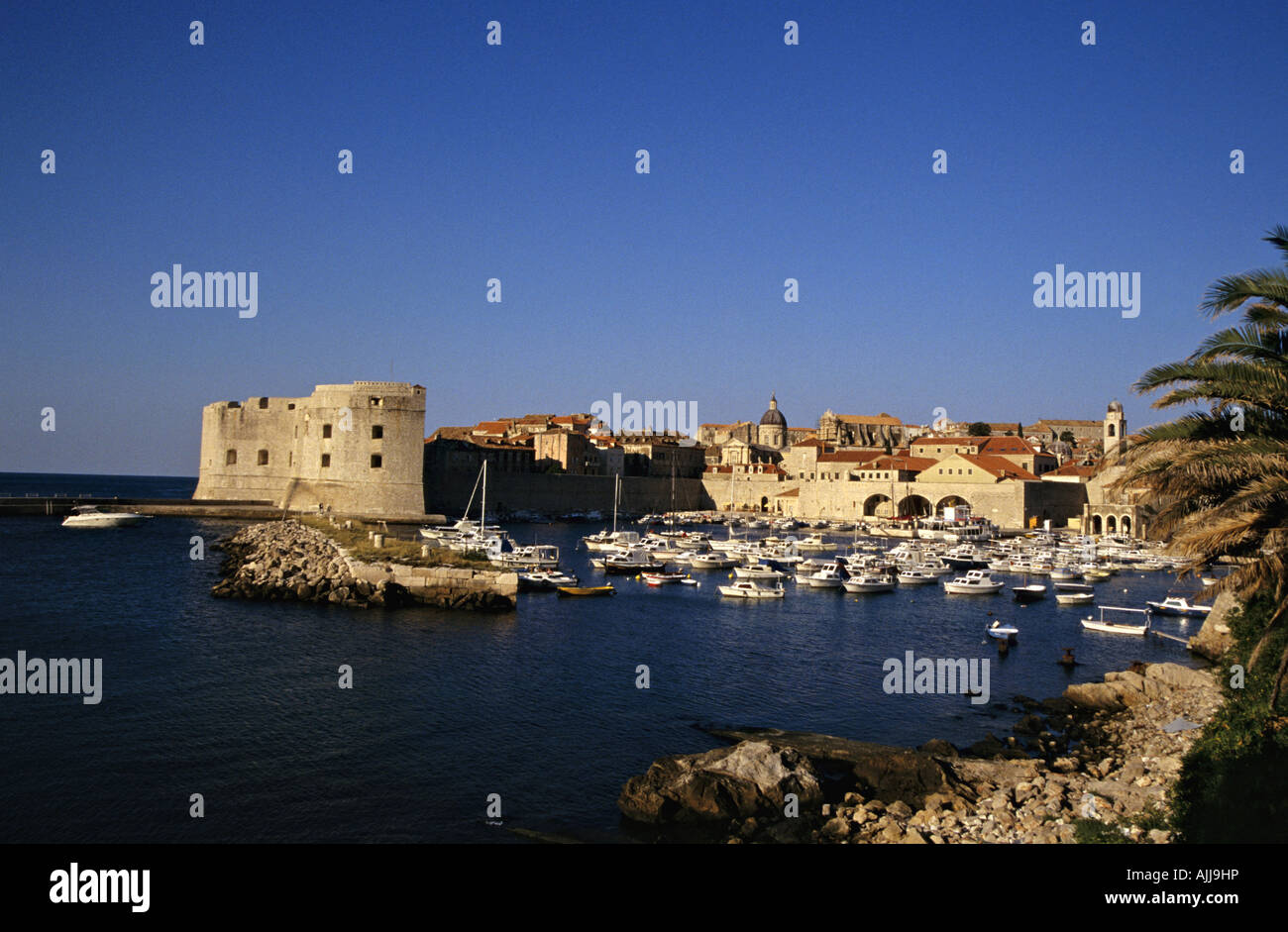 Kroatien Dalmatien Dubrovnik - Altstadt von Dubrovnik | Croatia Dalmatia Dubrovnik - Old Town Center of Dubrovnik Stock Photo