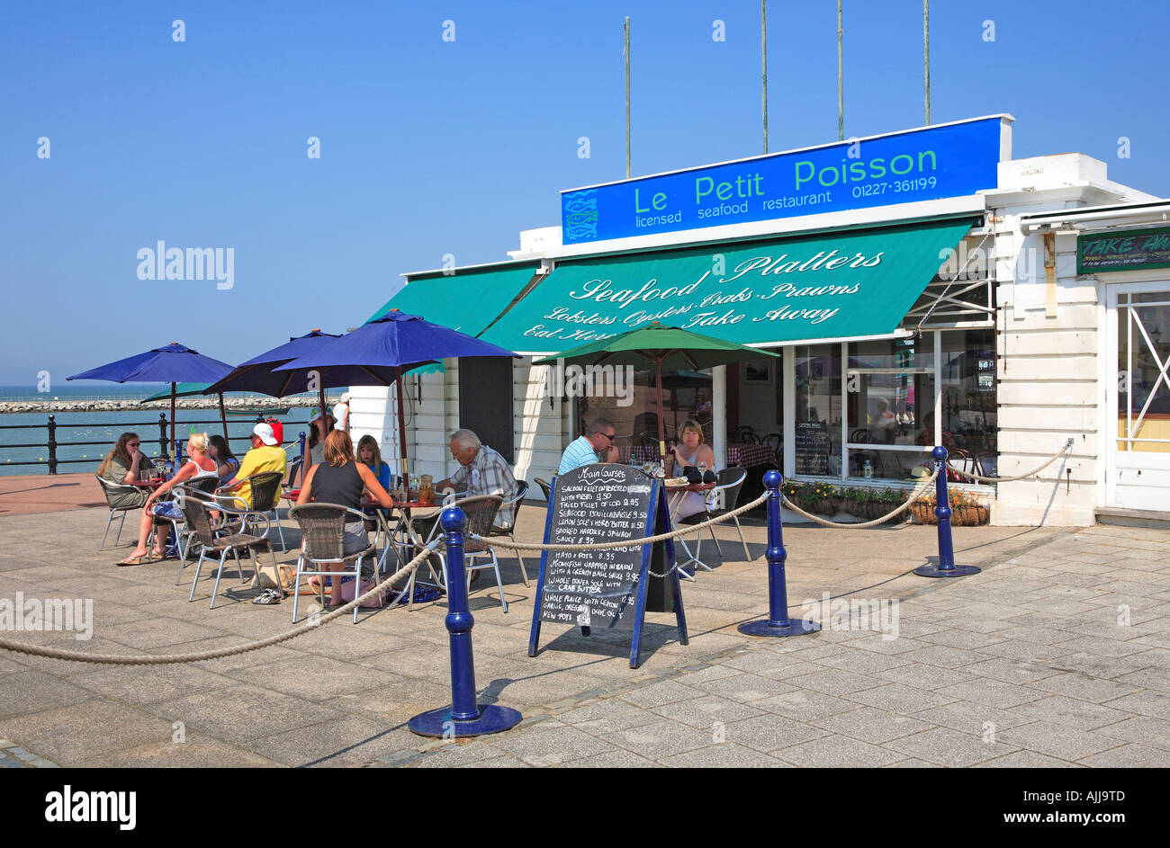 Herne Bay, Cafe By Pier Stock Photo 8427852 Alamy Herne Bay, Cafe By Pier Stock Photo 8427852 Alamy