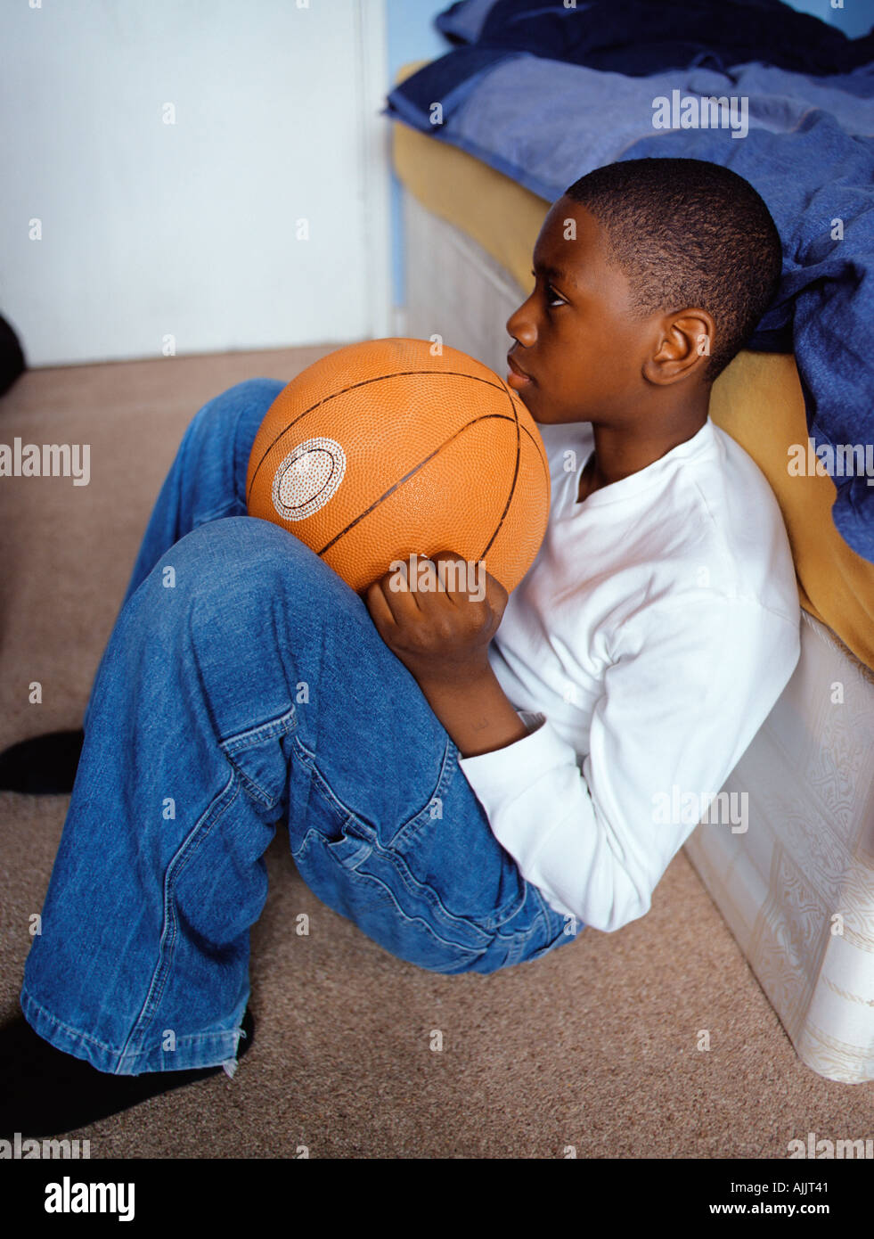 Basketball Black Boy High Resolution Stock Photography and Images - Alamy