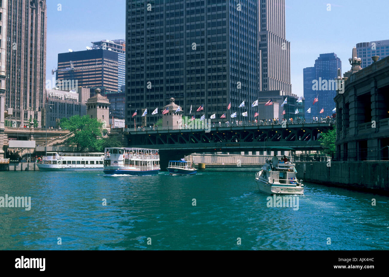 Chicago River with Michigan Ave. bridge Stock Photo