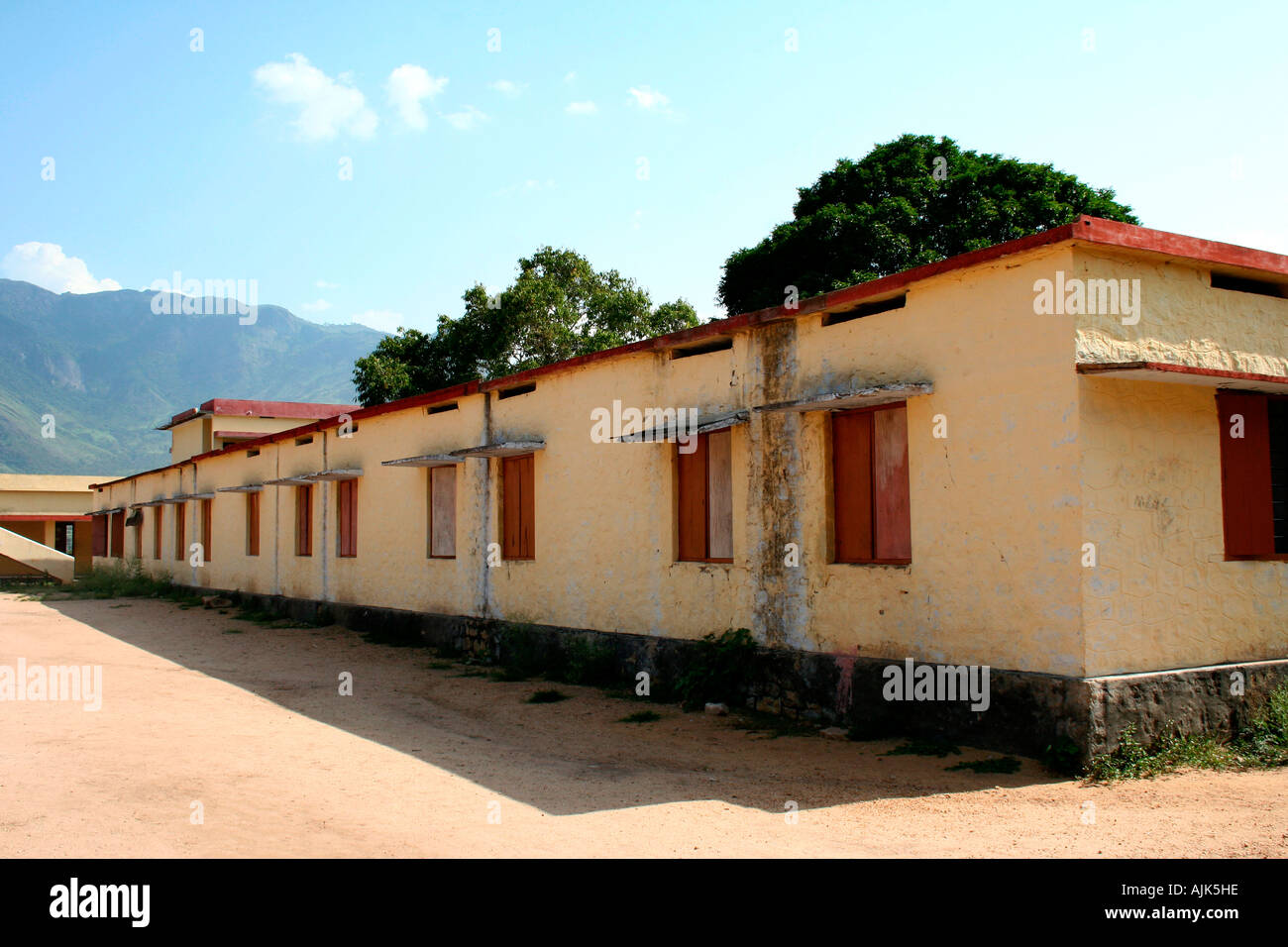 A view of the back portion of a modern building on a hill top, Marayoor, Kerala, India Stock Photo