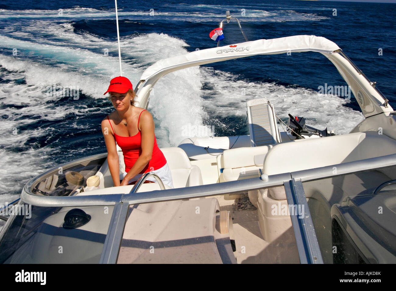 Kroatien Premuda, Rasante Fahrt mit Boot ueber das Mittelmeer | Croatia Going by Boat and Racy Speed at the Mediterranean Sea Stock Photo