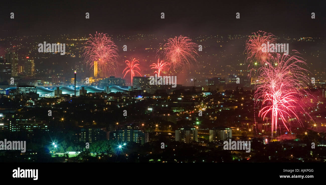 Riverfire fireworks spectacular as viewed from Mt Coot tha Scenic lookout, Brisbane, Queensland, Australia Stock Photo