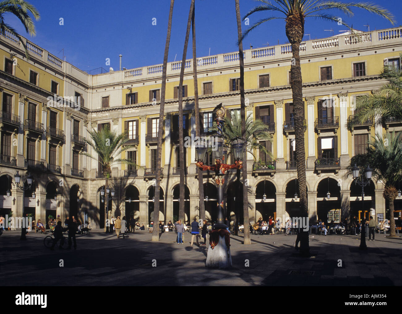 Placa Reial is a very popular square in Barcelona Its design is Neo Placa Reial is a very popular square in Barcelona Its design is Neo