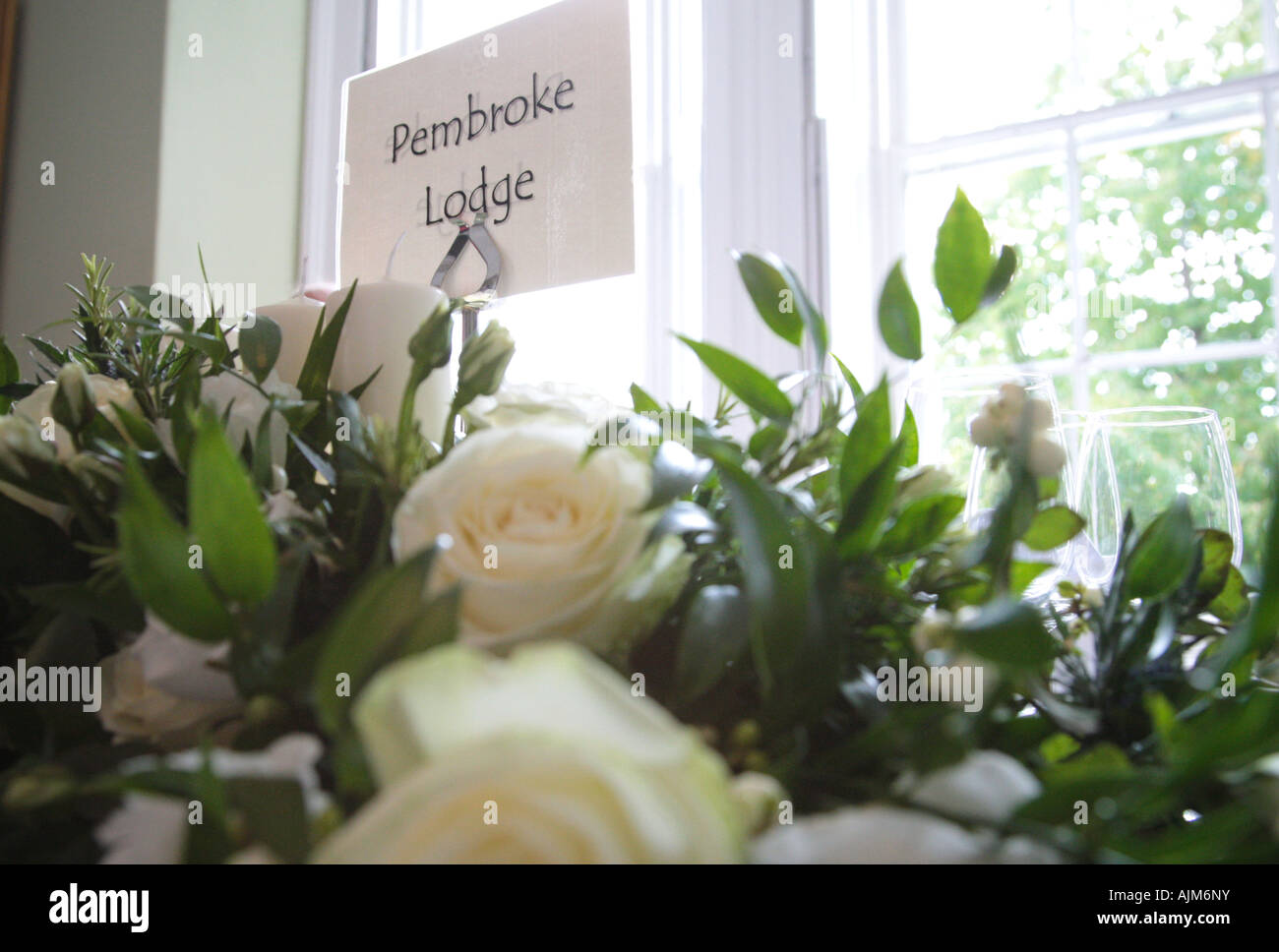 flowers on wedding reception top table Stock Photo Alamy