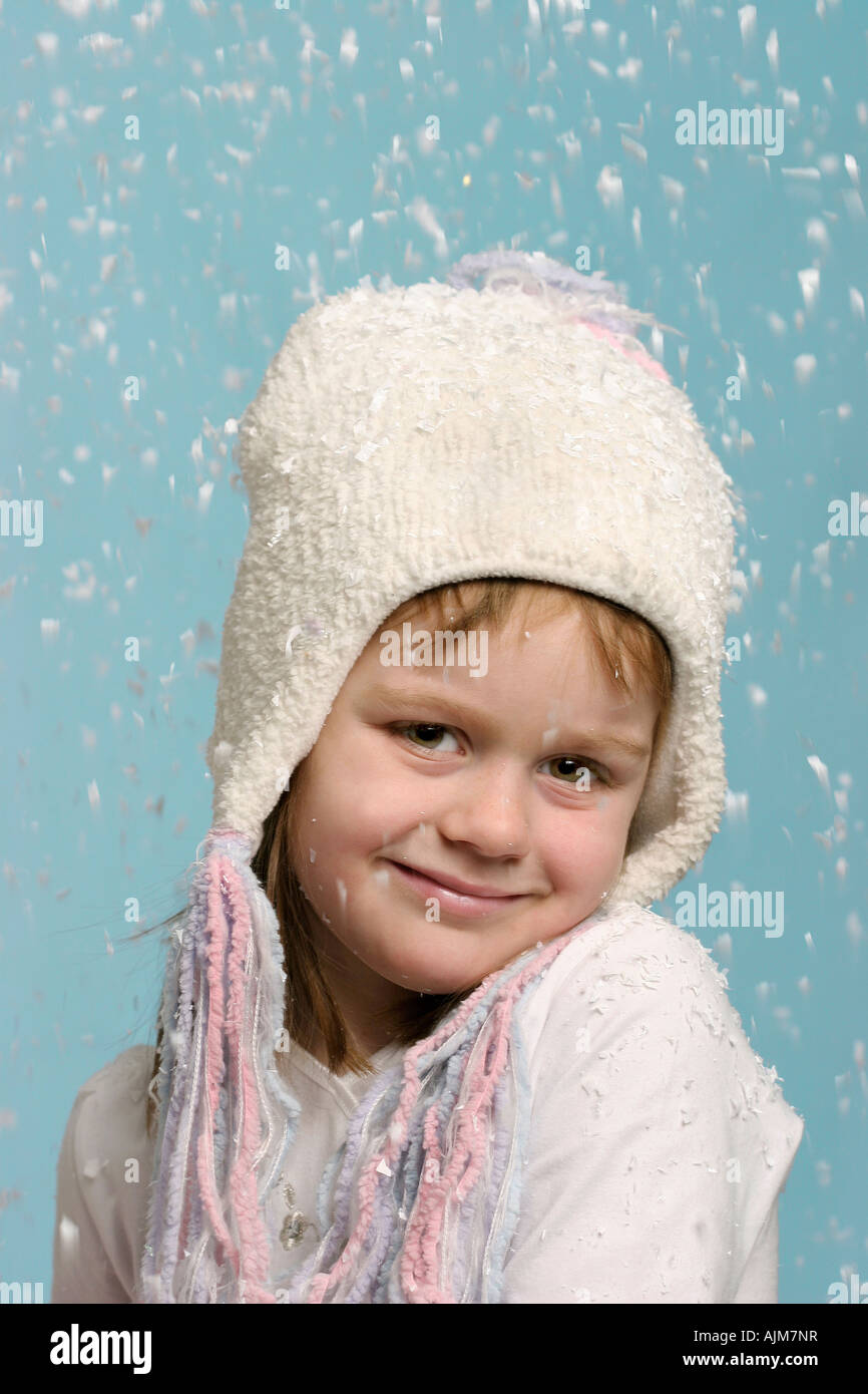 Winter portrait of a little girl Stock Photo - Alamy