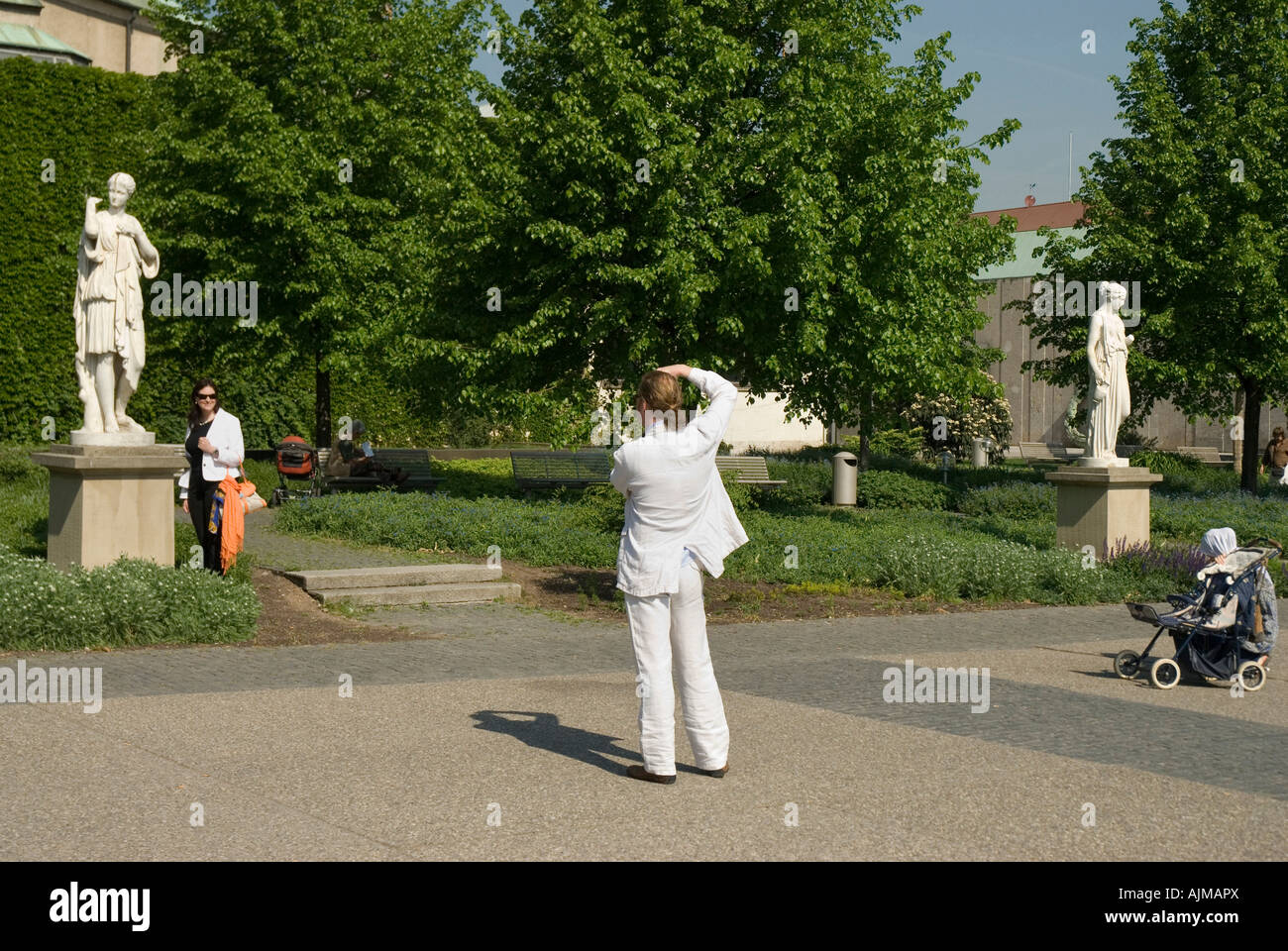 Stuttgart palace gardens hi-res stock photography and images - Alamy