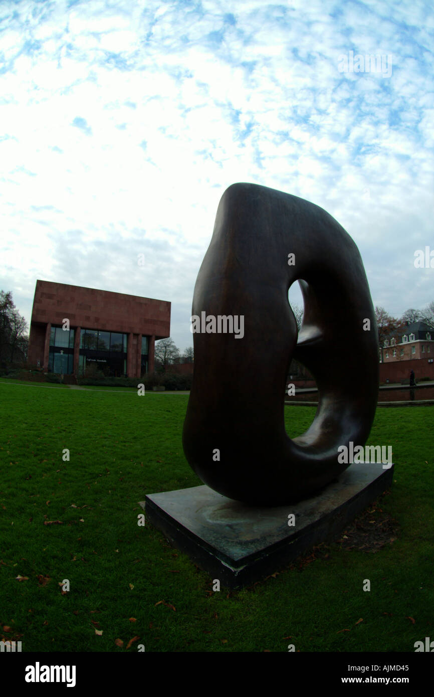 sculpture art museum modern Stock Photo Alamy