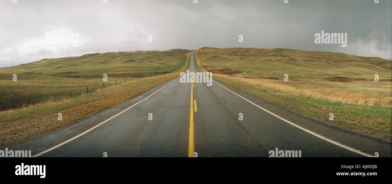 Grasslands and road central Montana Stock Photo Alamy