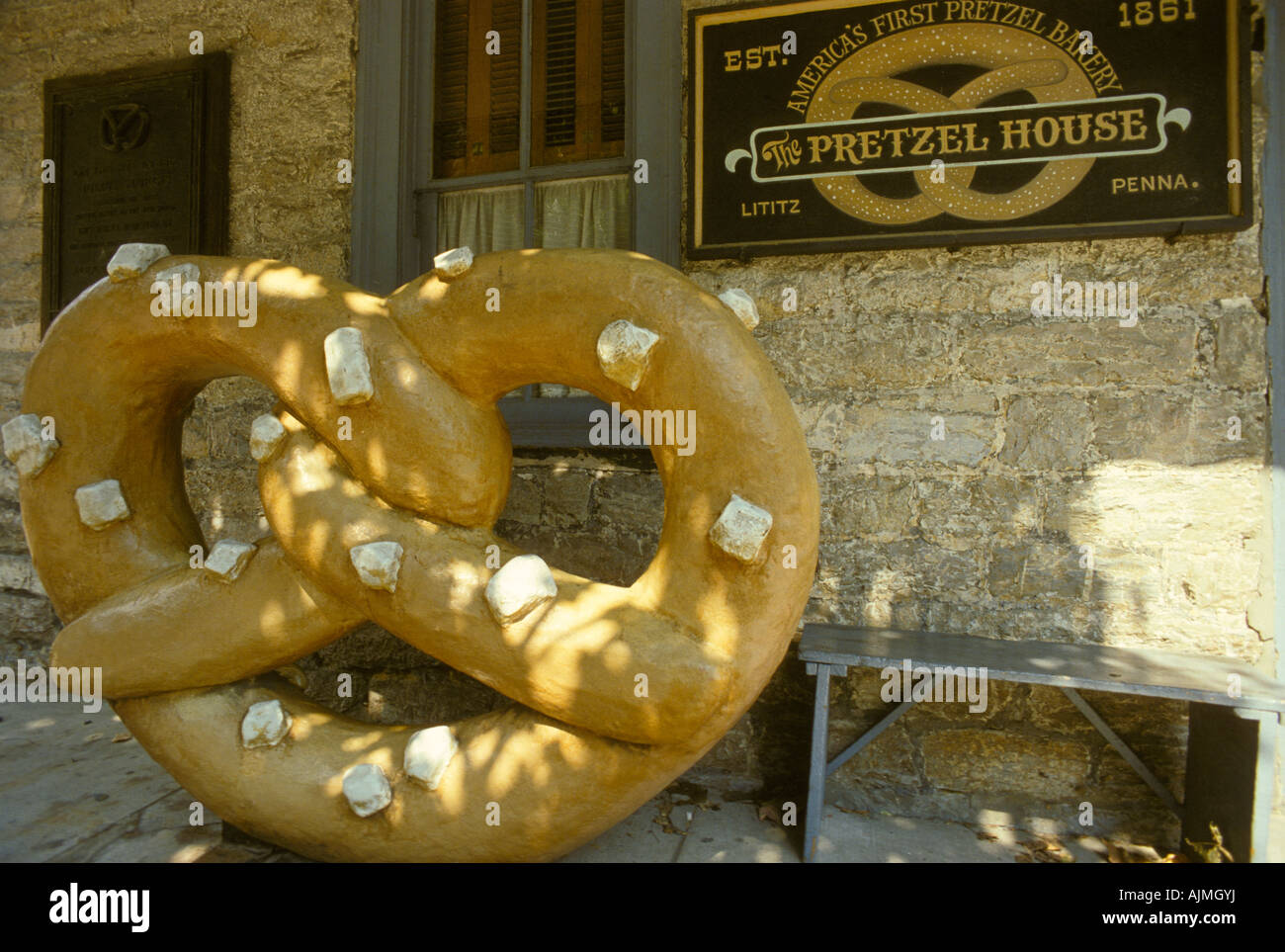 Lititz PA Pennsylvania famous pretzel house bakery Stock Photo Alamy