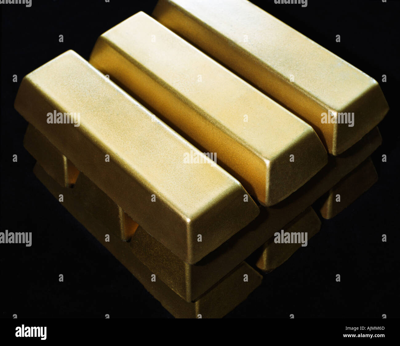 Bars gold hi-res stock photography and images - Alamy