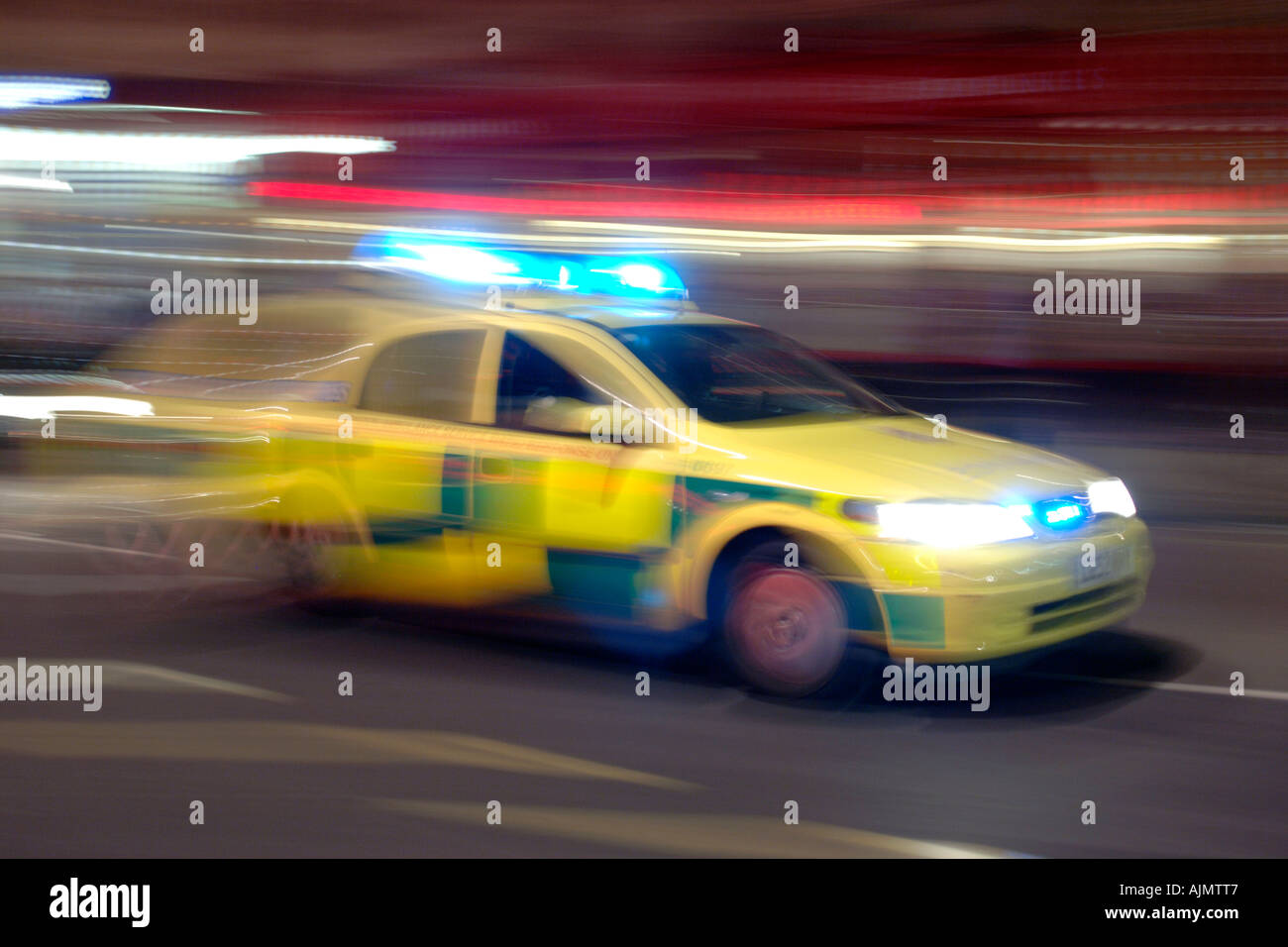 Uk police car night hi-res stock photography and images - Alamy