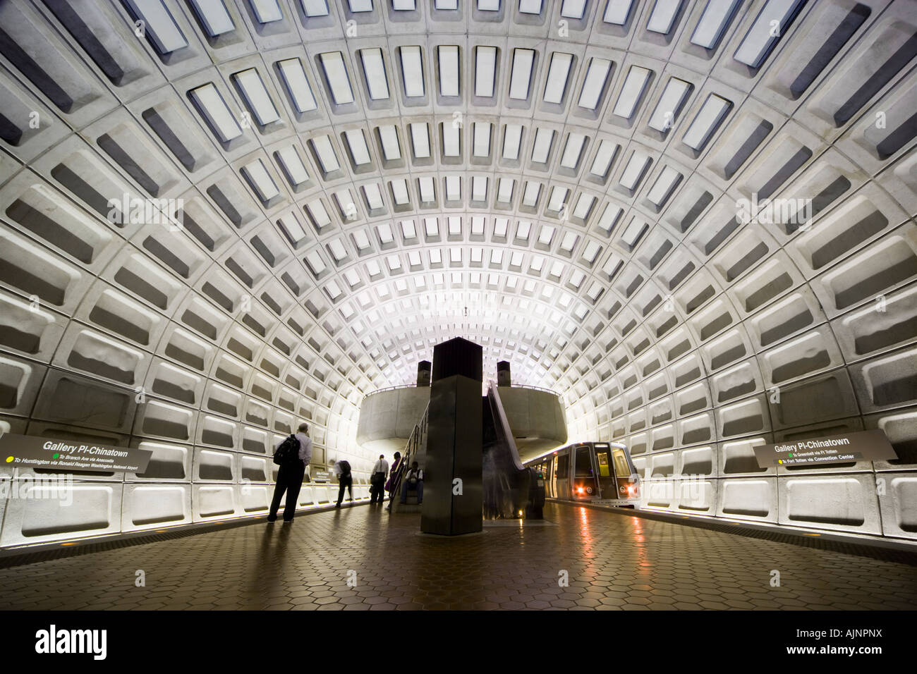 Washington Dc Metro Station Gallery Place Chinatown Metro Subway D39
