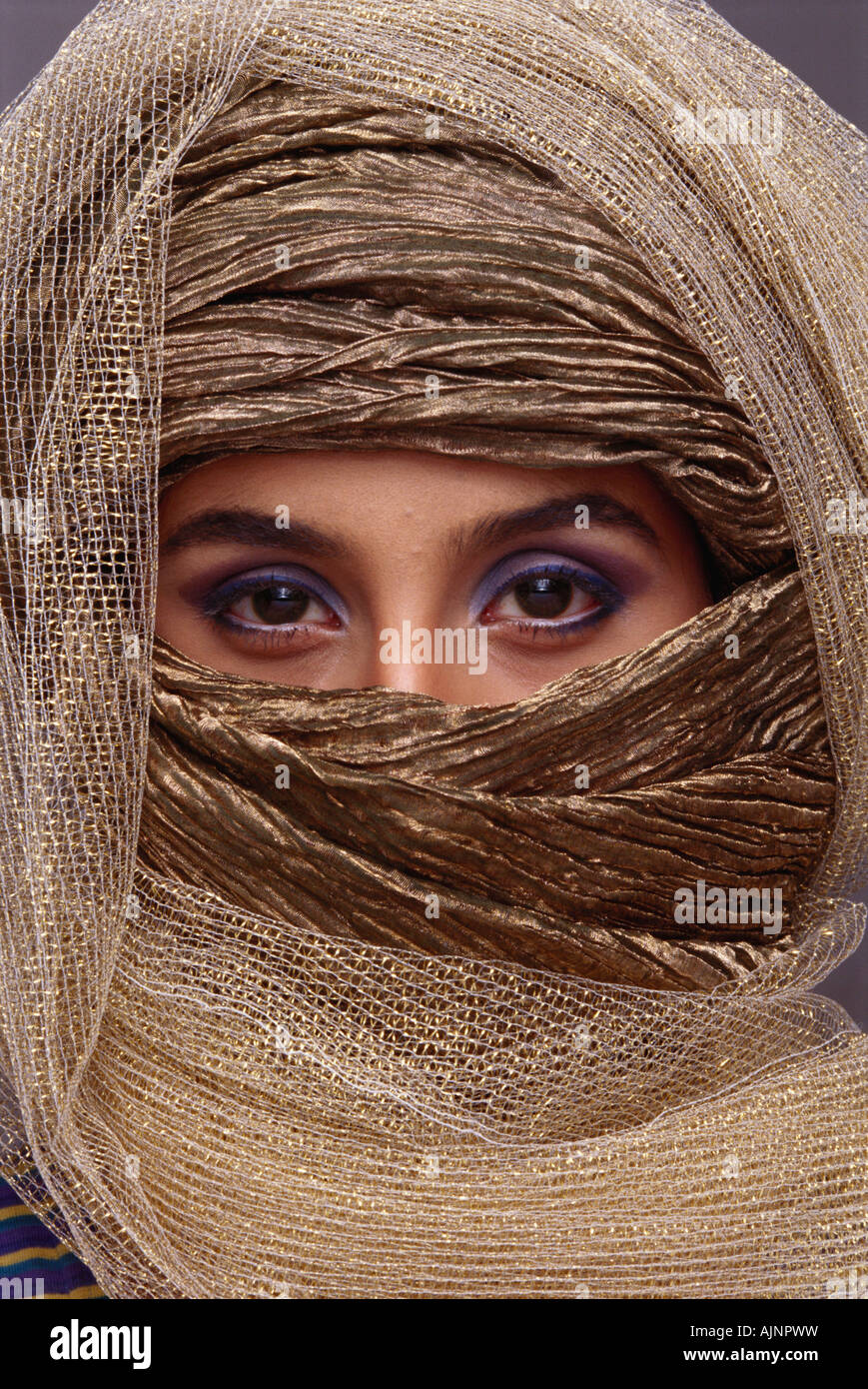 A woman in a veil Stock Photo - Alamy