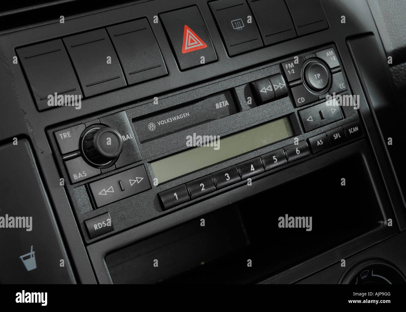 2003 Volkswagen Polo sdi radio Stock Photo - Alamy