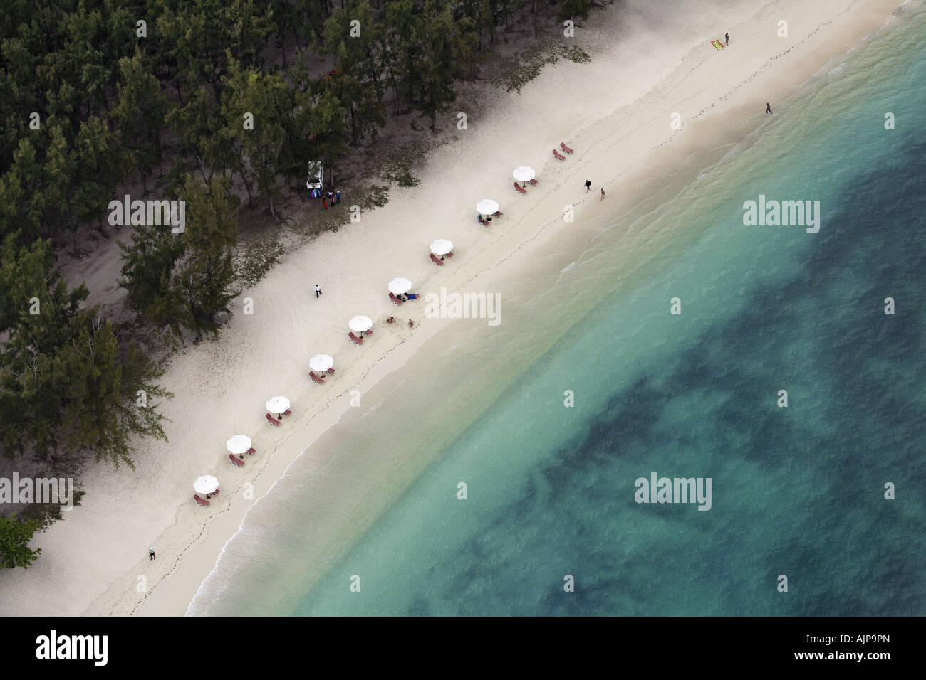 Sandy beach view calm hi-res stock photography and images - Alamy