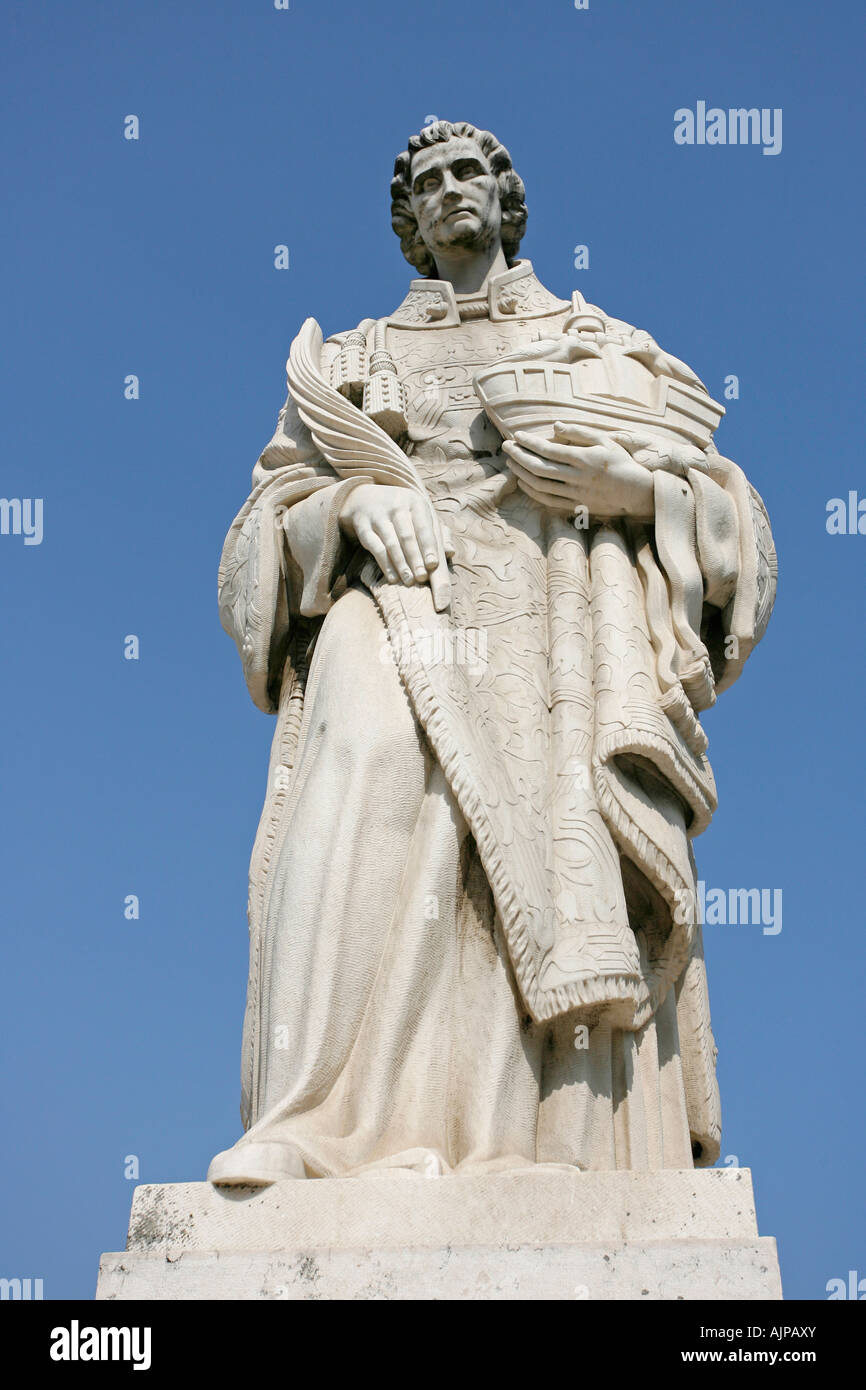 Statue of St Vincent patron saint of Lisbon Stock Photo Alamy