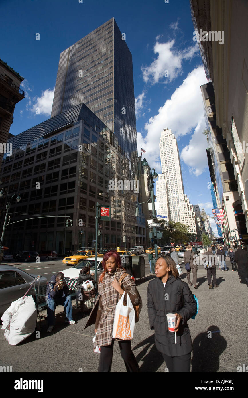 Hsbc tower 5th avenue hires stock photography and images Alamy