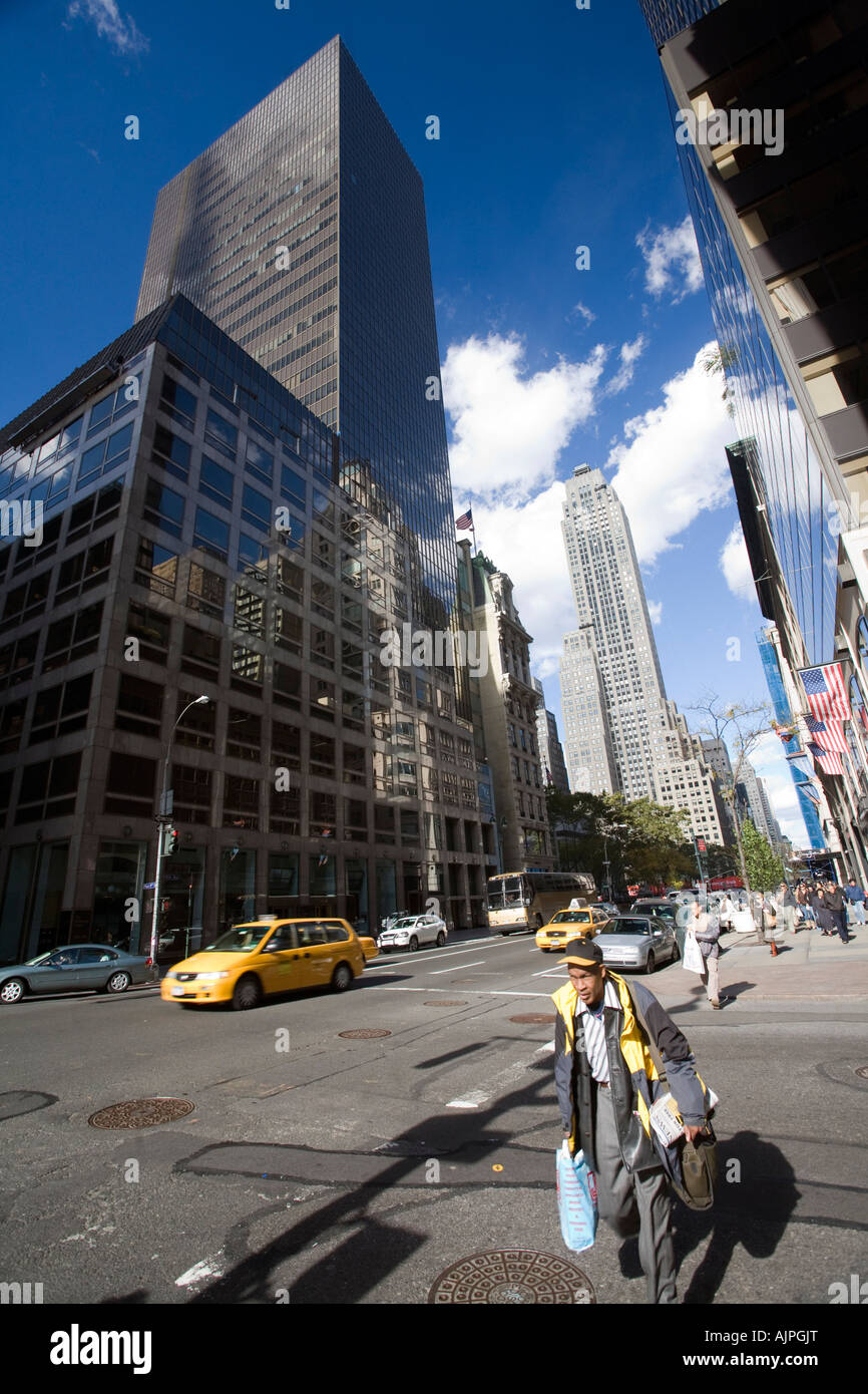 Hsbc tower 5th avenue hires stock photography and images Alamy