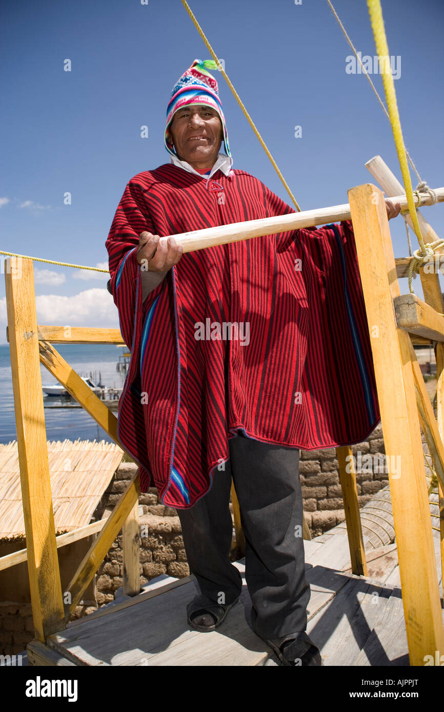 Demetrio Limachi, who built most of the reed boats used by Thor ...