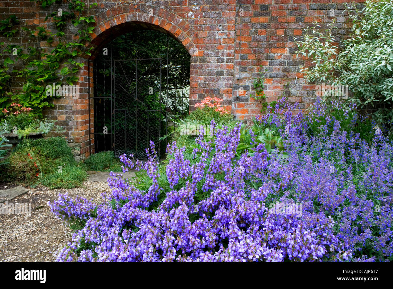 Broadleas Gardens, Devizes, Wiltshire, England, UK Stock Photo Alamy