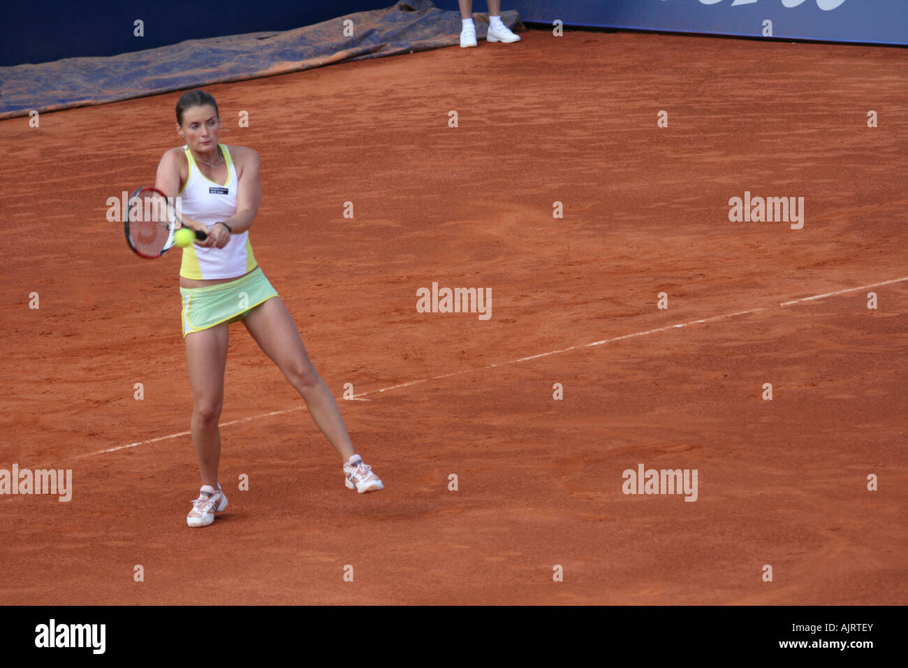 Estoril Open 2007 - Women's 1st round qualifying - Iveta Benesova vs Conchita Martinez Granados Stock Photo