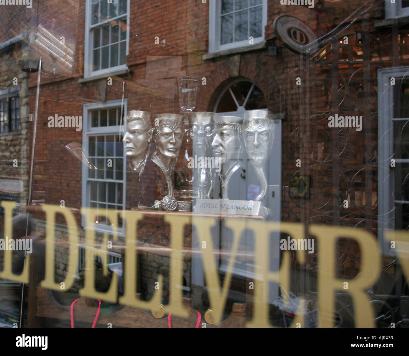 Pewter Lord of the Rings character goblets in a Lincoln shop window Stock Photo