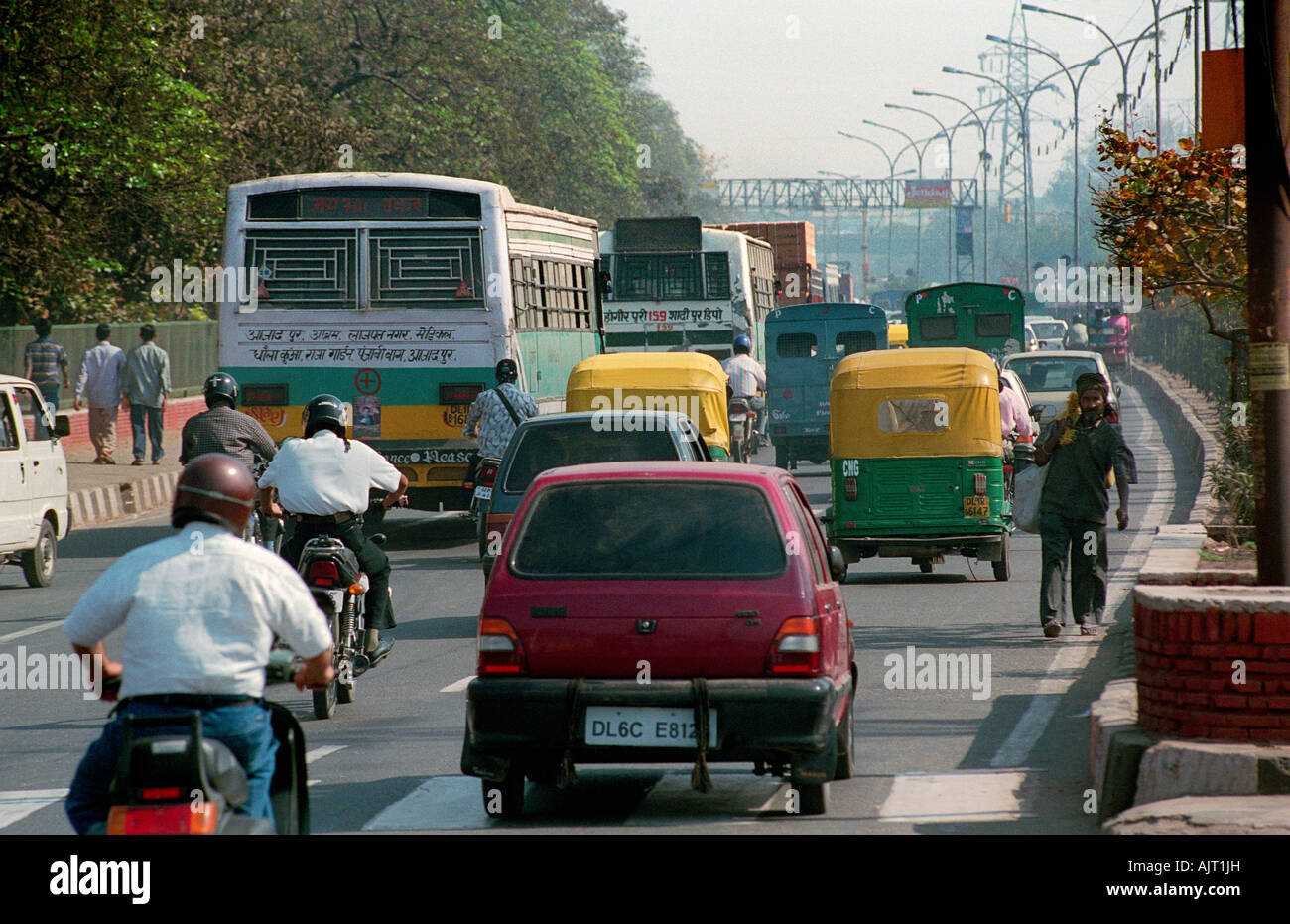 Congested motorway traffic around Delhi, India Stock Photo