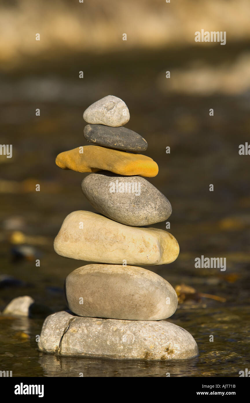 Murky stream rocks hi-res stock photography and images - Alamy