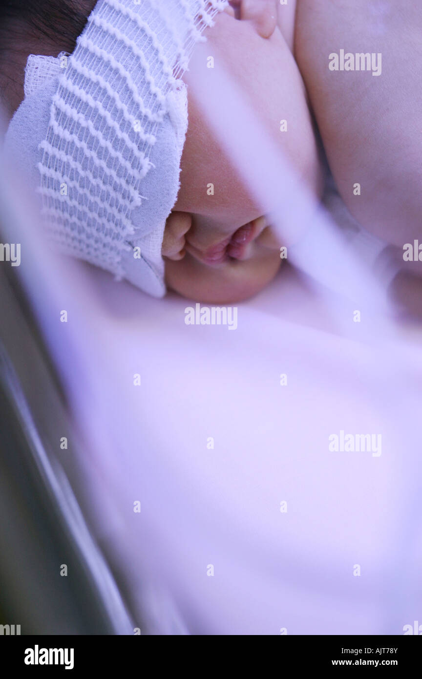 Asian chinese baby girl sleeping hi-res stock photography and images ...