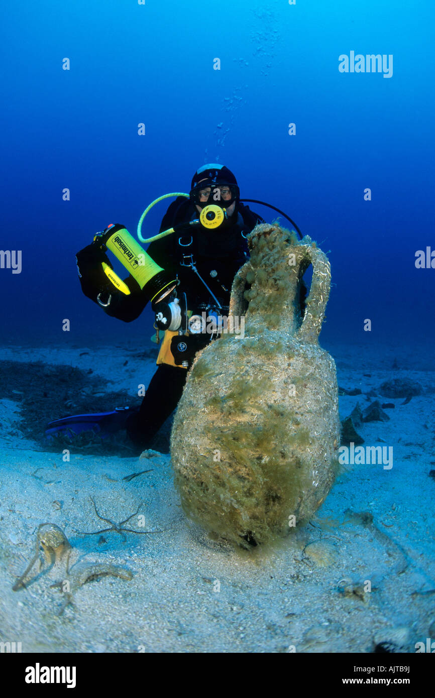 scuba diver with amphora Lamboglia olearia Dalmatien Adriatic Sea Mediterranean Sea Croatia Stock Photo