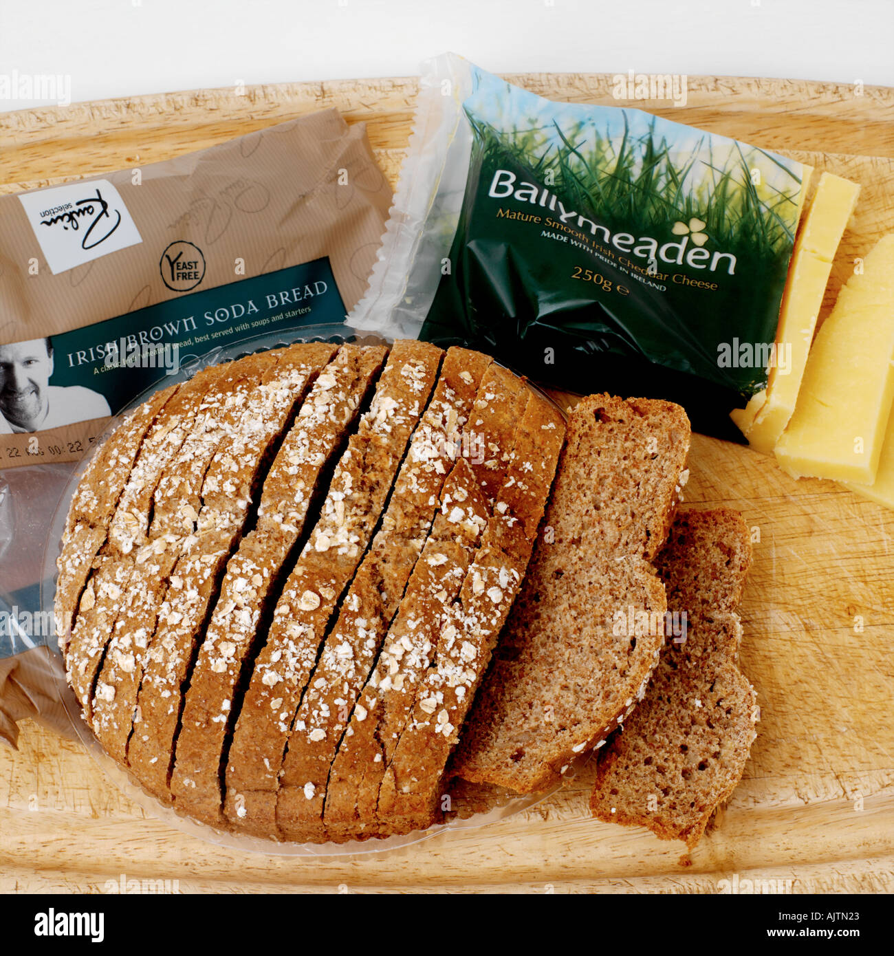 Irish Soda Bread and Irish Cheddar Cheese Stock Photo Alamy