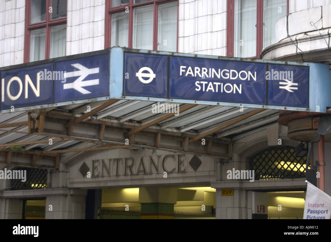 Farringdon Station London EC1 Stock Photo Alamy