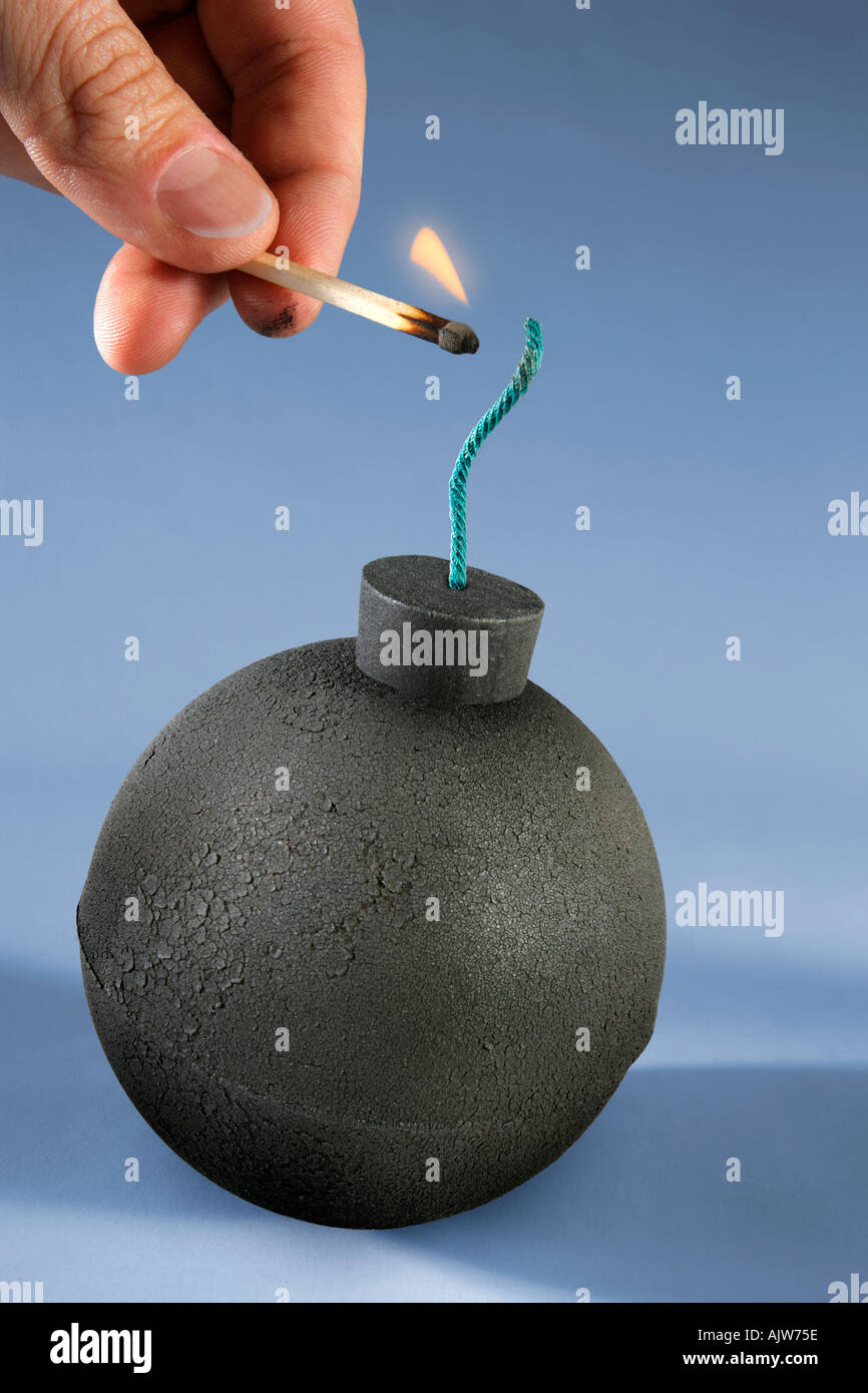 Exploding grenade hires stock photography and images Alamy