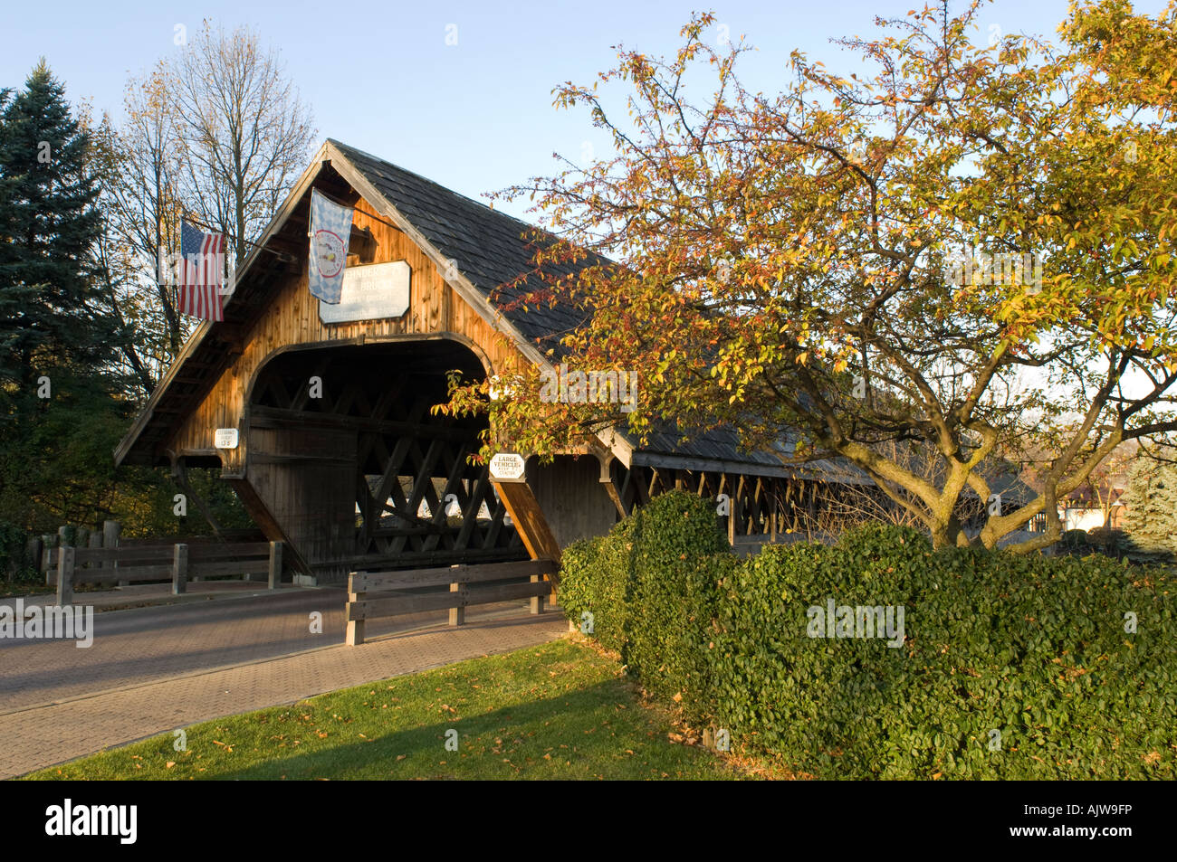 Zehnders Holz Brucke covered bridge in Frankenmuth Michigan USA Stock ...