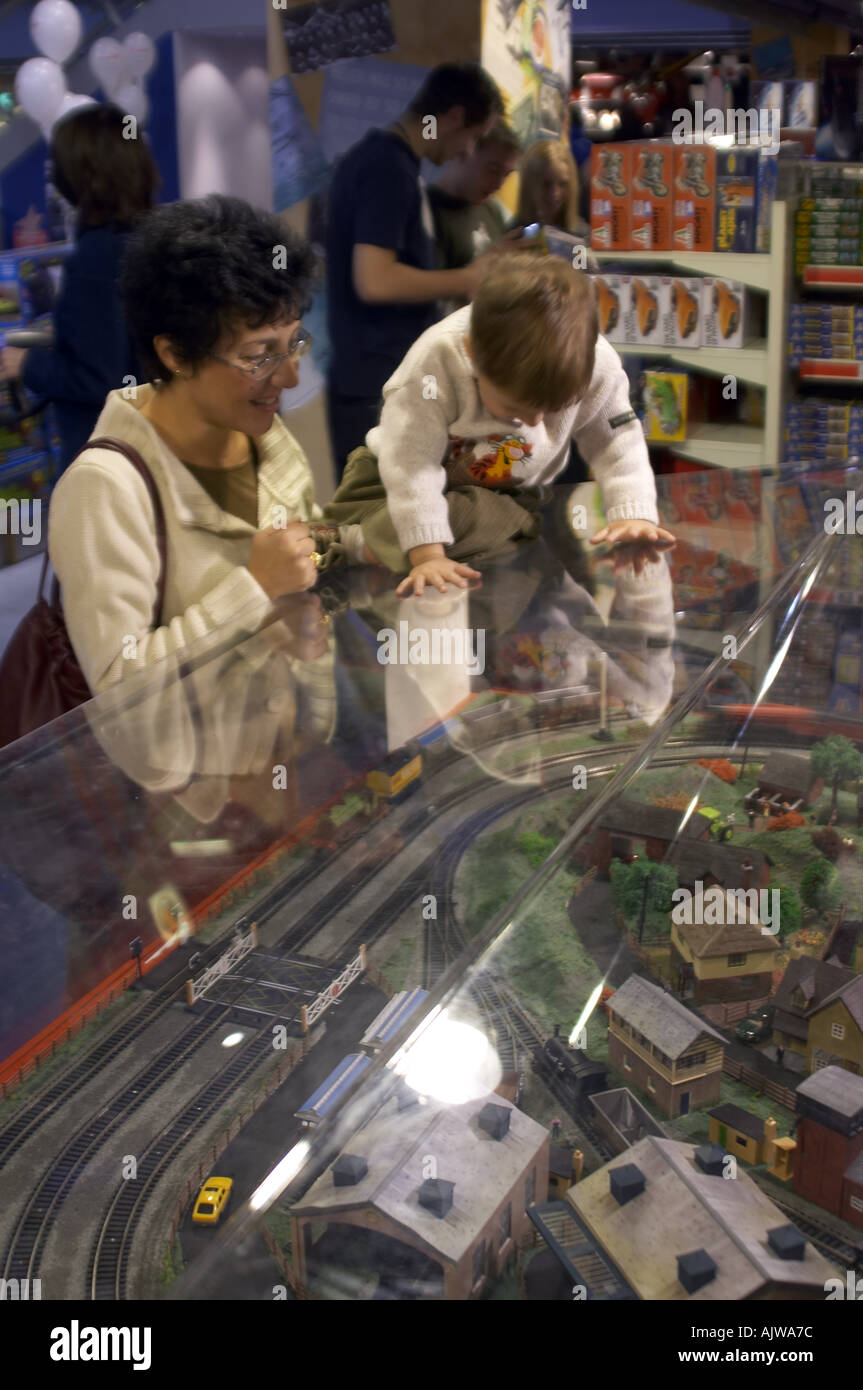 hamleys train set