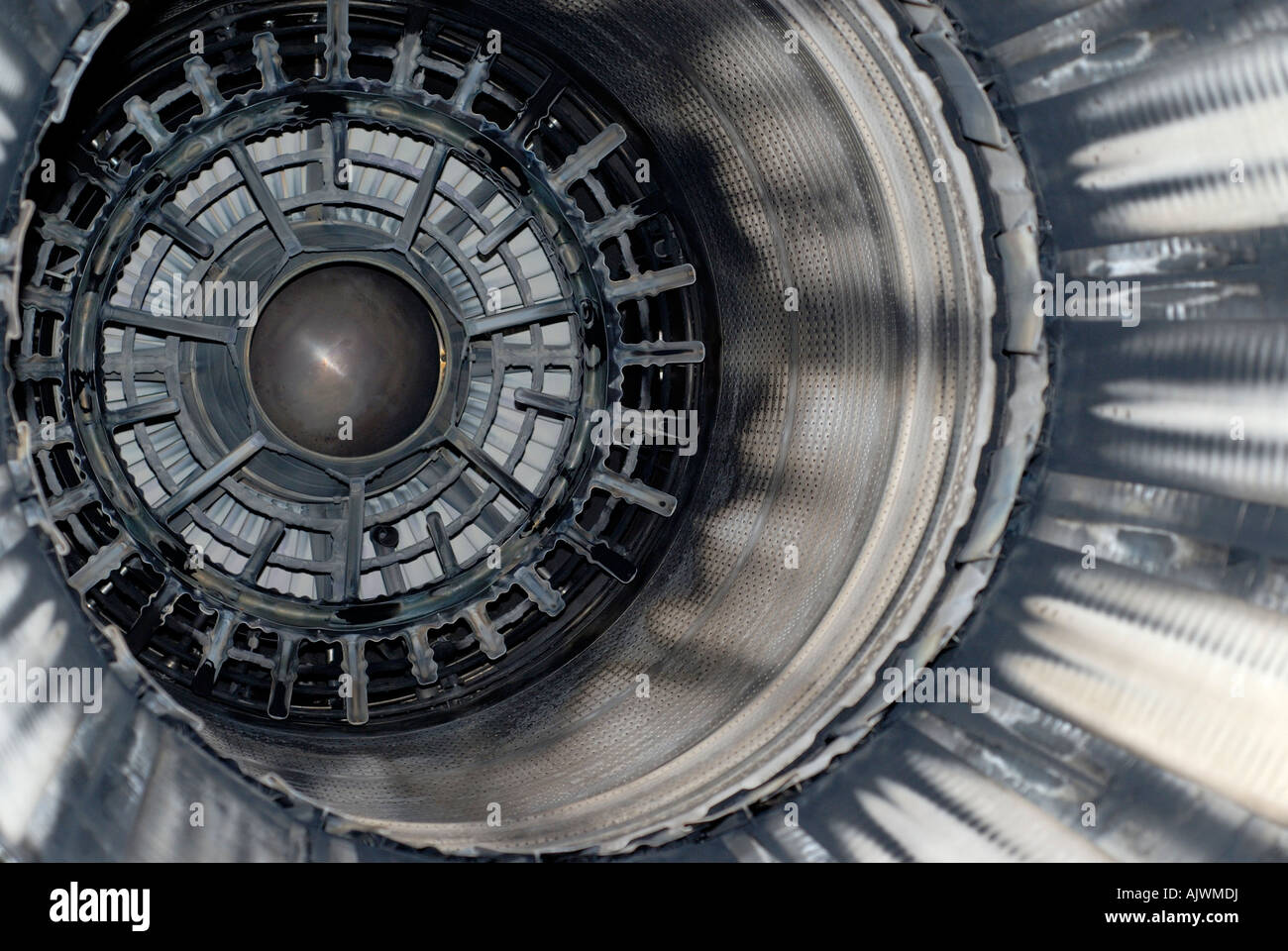 Combustion chamber on a F16 Jetfighter Stock Photo - Alamy