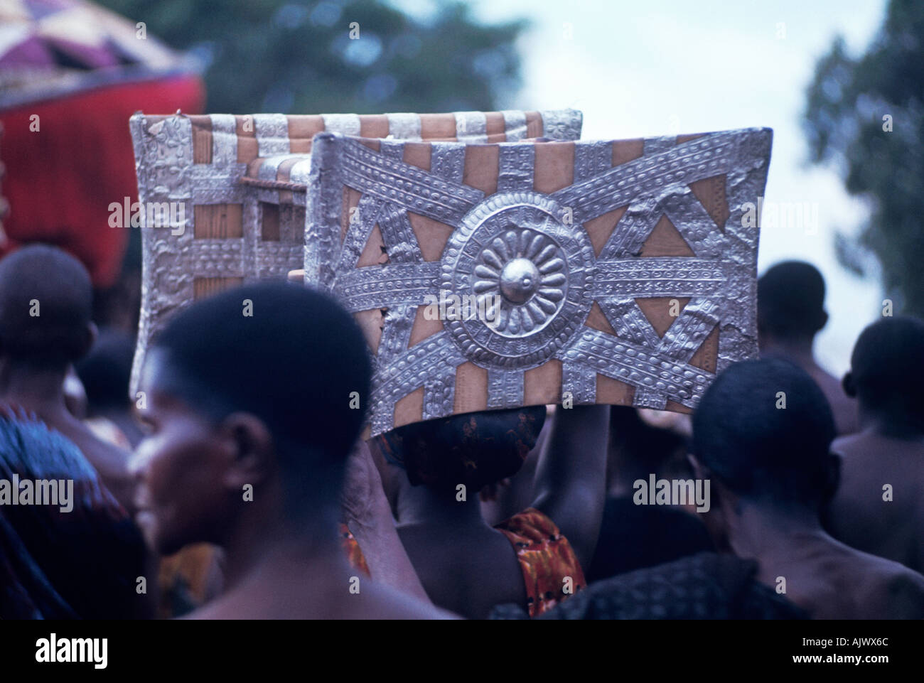 In Kumasi Ghana an ornamented stool is the emblem of chiefly power paraded here in an enstoolment ceremony Stock Photo