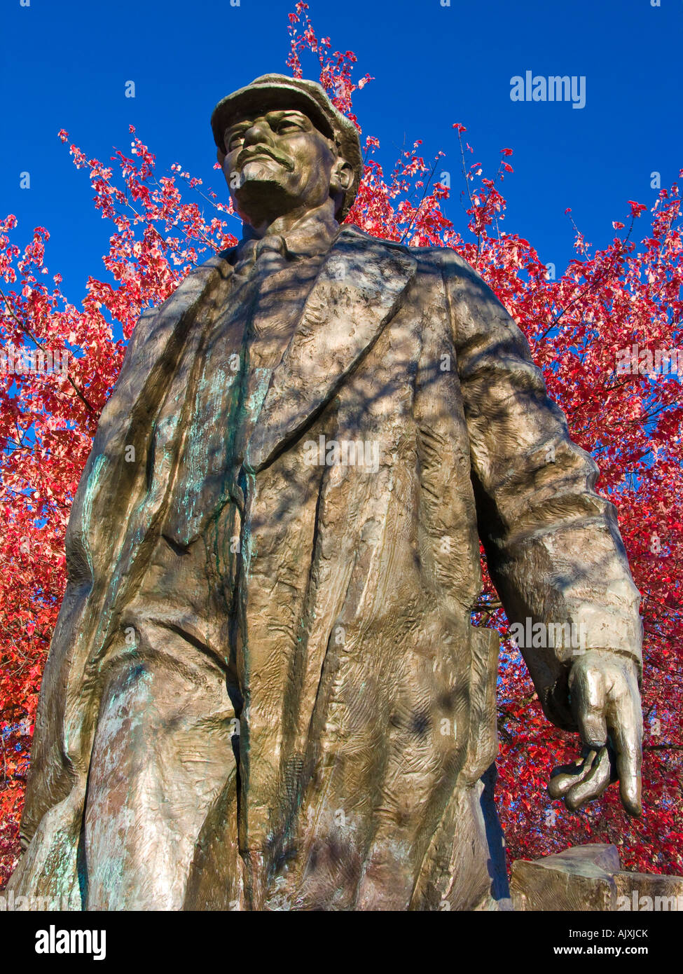 Statue of Lenin Fremont neighborhood Seattle Washington Stock Photo Alamy