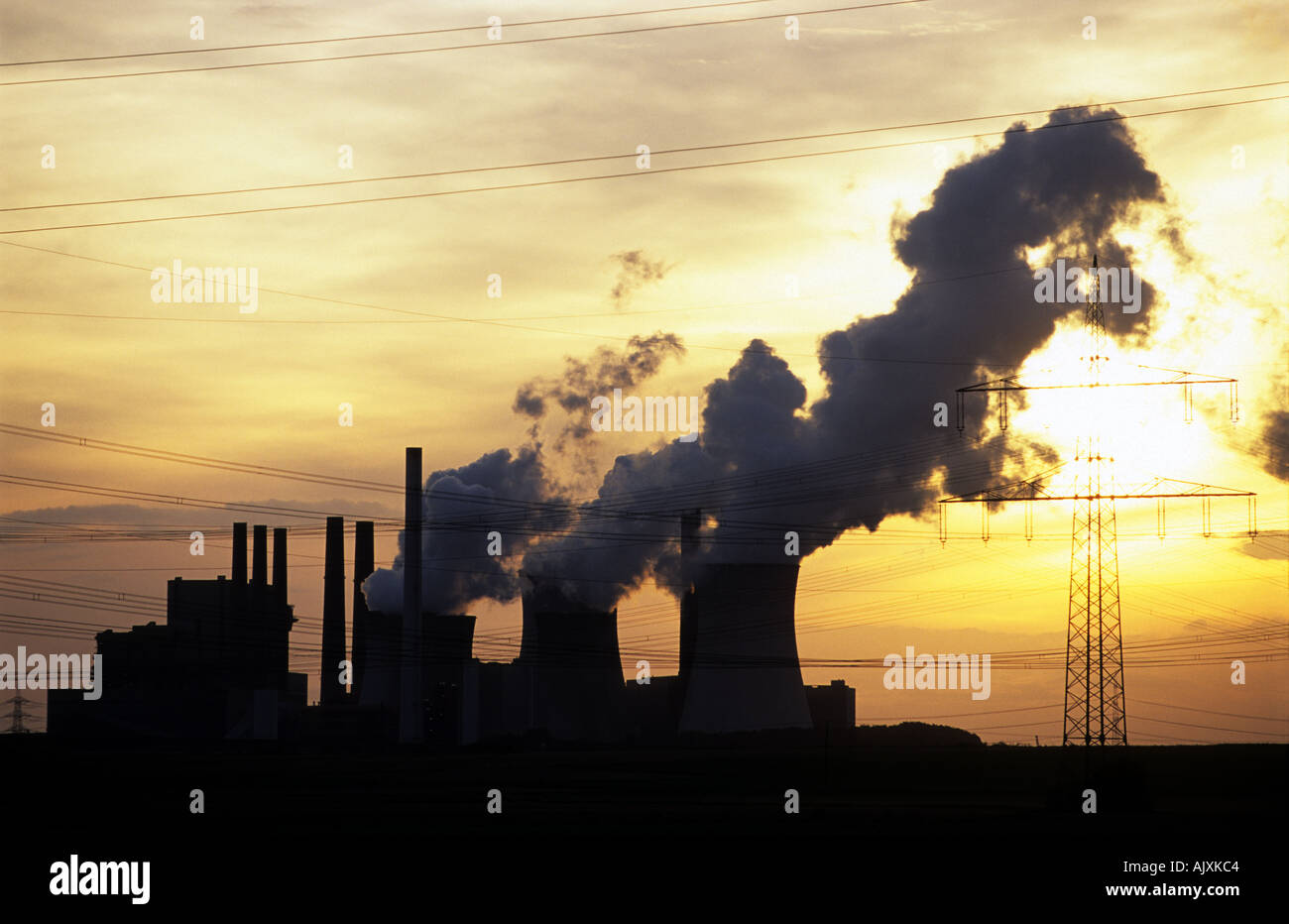 Rwe power plant niederaussem hi-res stock photography and images - Alamy