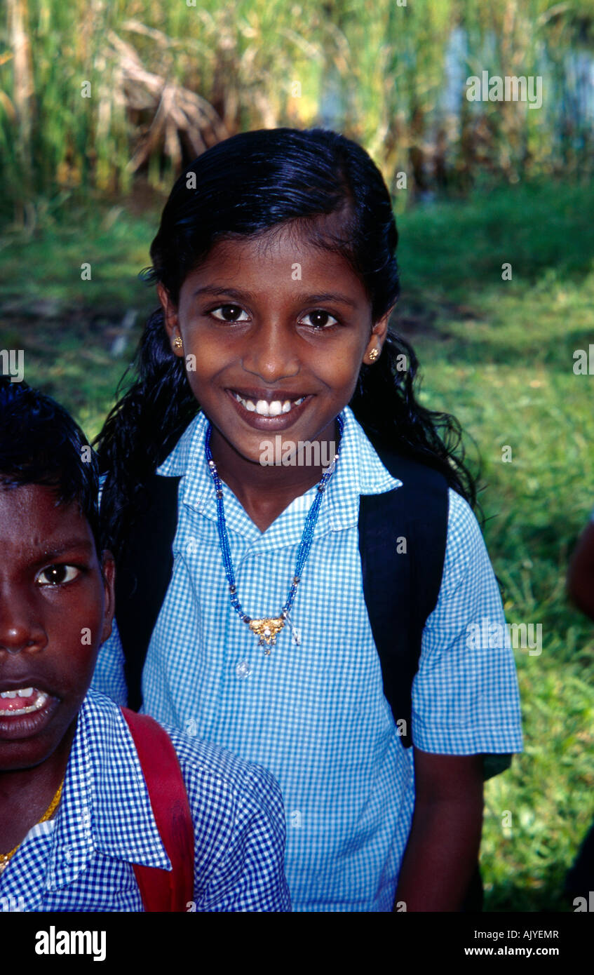 Indian schoolgirl hi-res stock photography and images - Alamy
